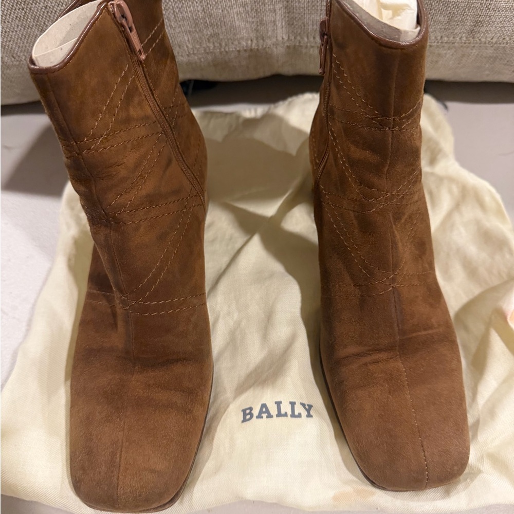 Bally Women's Rich Brown Ankle Booties